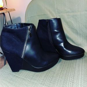 Carlos By Carlos Santana Pre-love Size 9 1/2